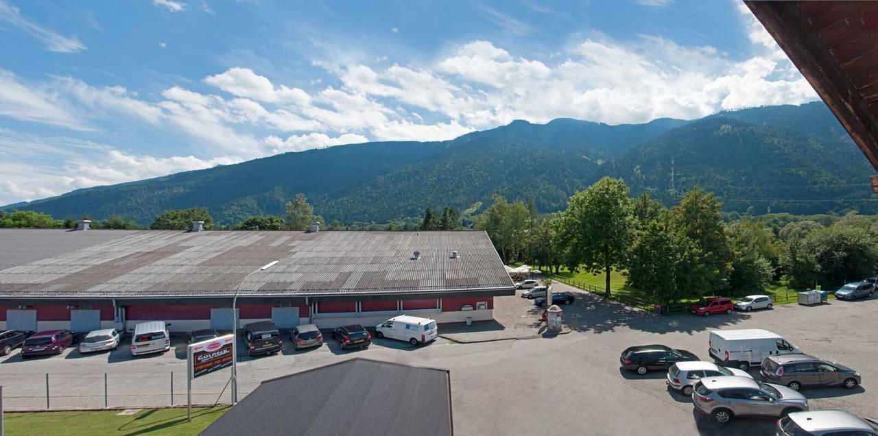 ספיטל אן דר דראו Gasthaus Pension Goldeck מראה חיצוני תמונה